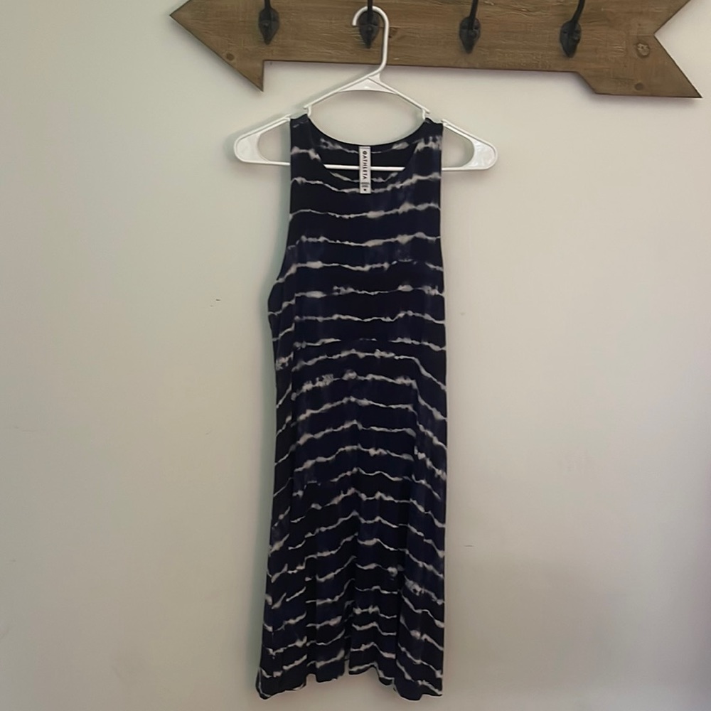 Athleta tie-dye sleeveless dress